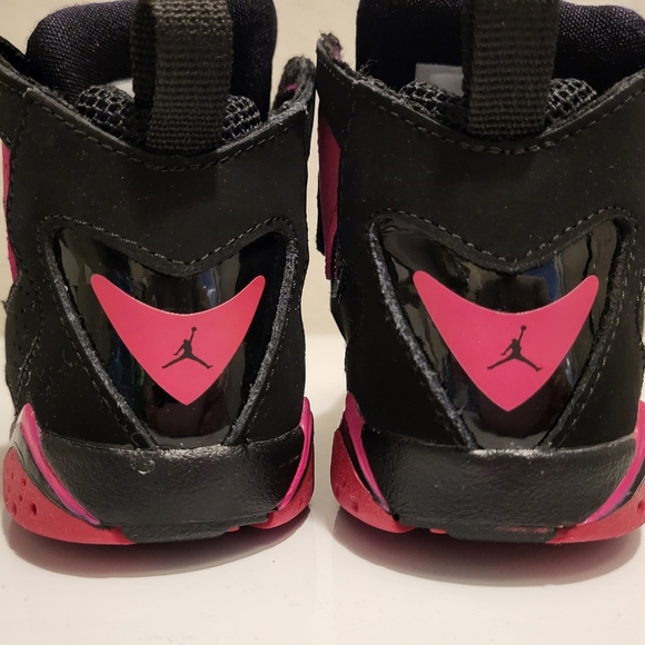 Jordan New Flight Toddler sz 9c - Picture 4 of 6